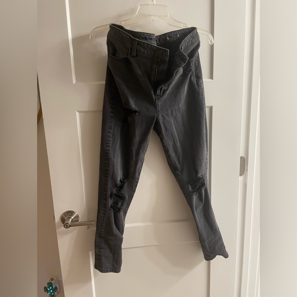 American Eagle Super Stretch Jeans- Size 10 Short